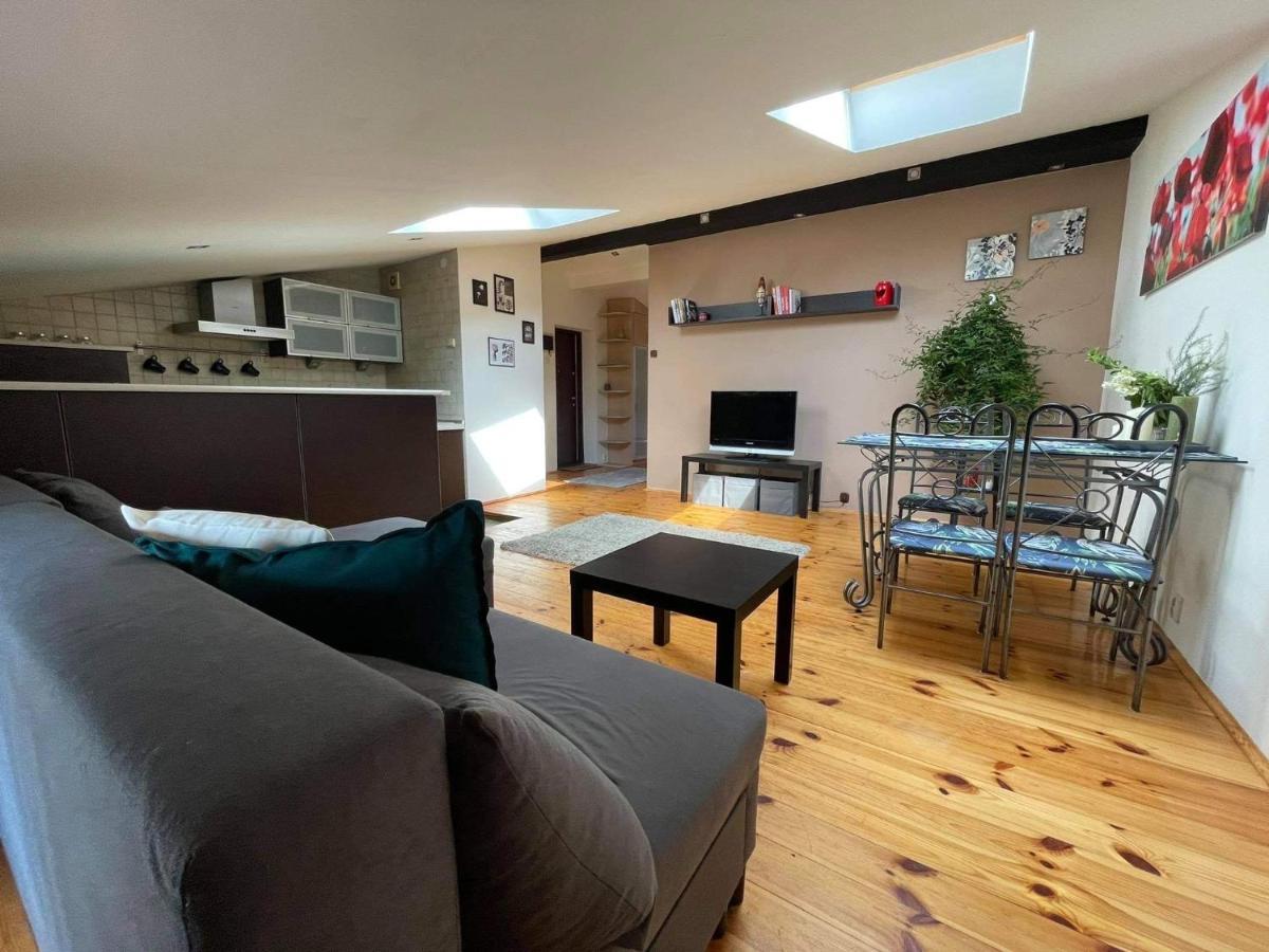 Apartament Studio Naleczow Bagian luar foto